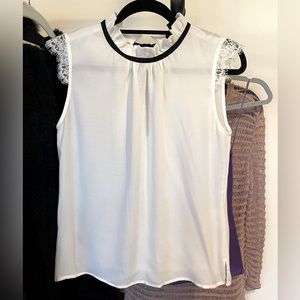 Pretty Blouse by AXARA PARIS French Sz 38 US 6 Excellent Condition.